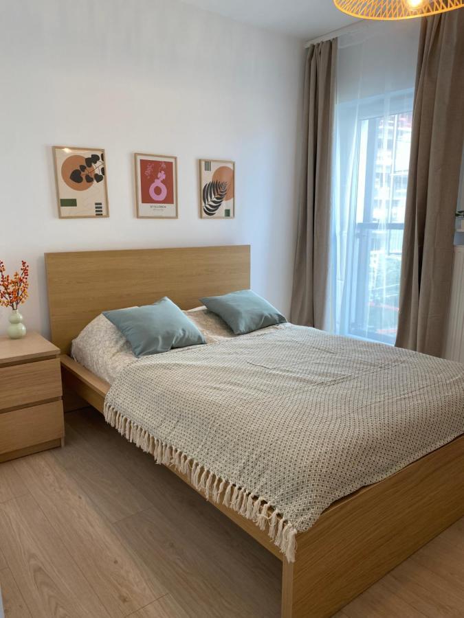 Metro Szwedzka Apartament Orange Warszawa Exteriör bild
