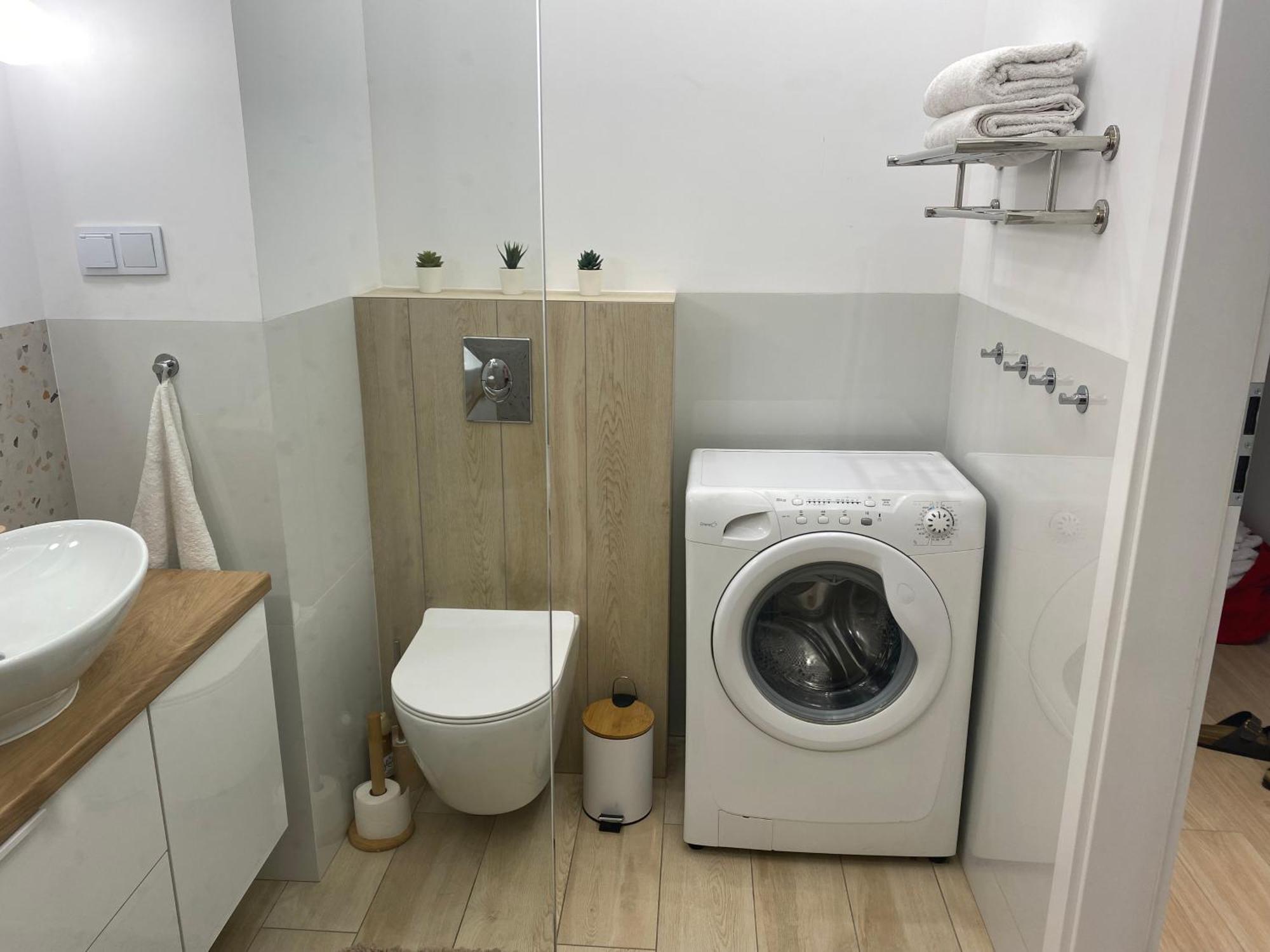 Metro Szwedzka Apartament Orange Warszawa Exteriör bild